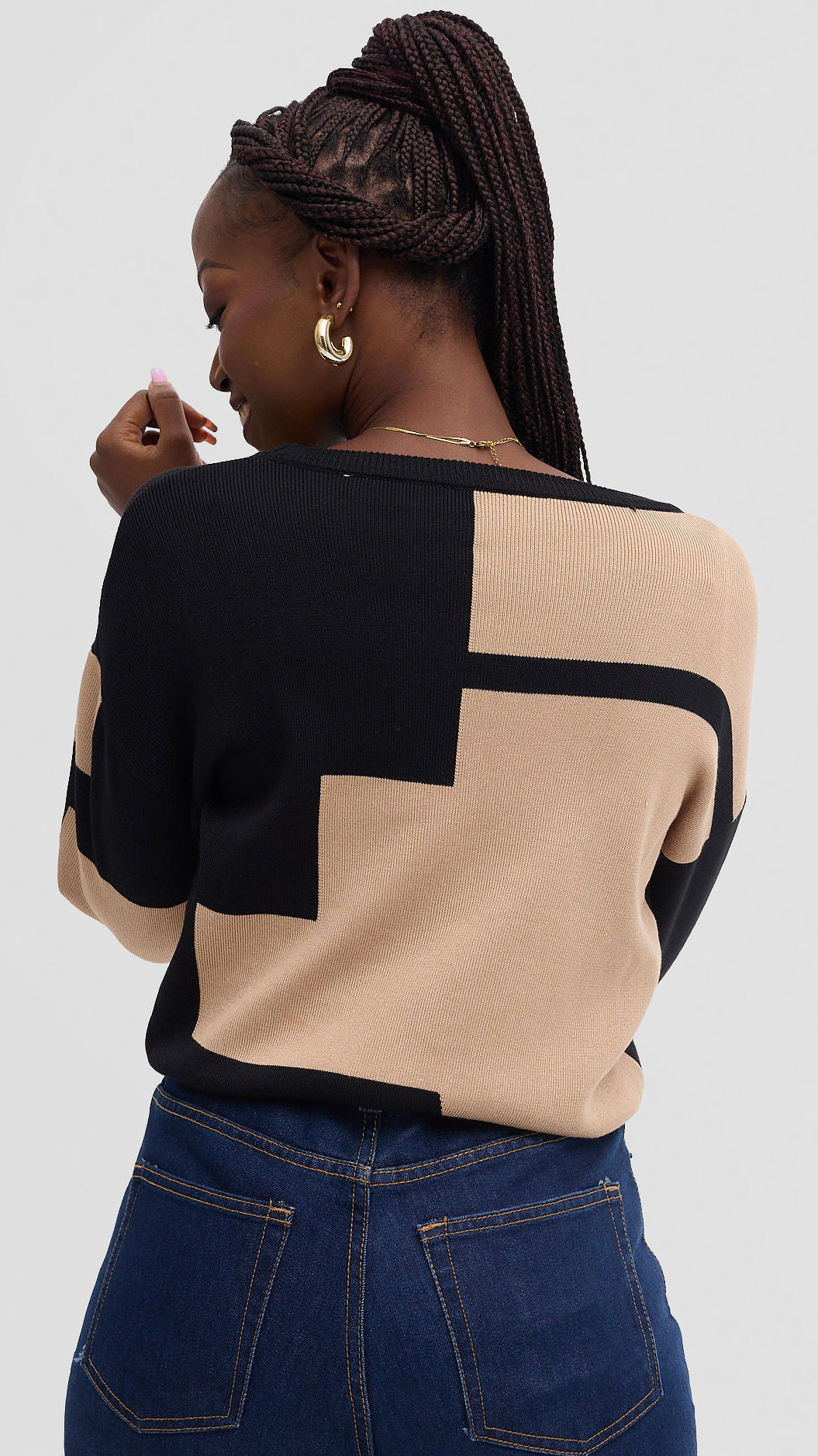 Crewneck sweaters- Beige and Black